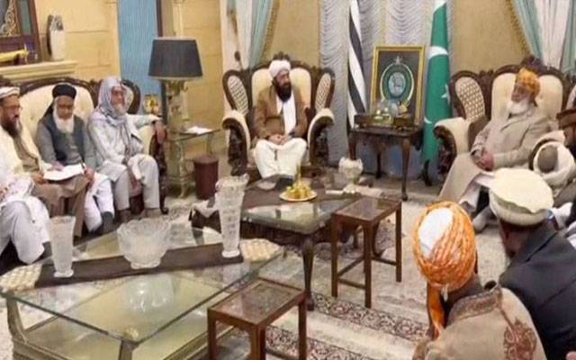 مساجد مدارس کے تحفظ پر کسی قسم کا سمجھوتہ نہیں کریں گے؛ مولانا فضل الرحمان