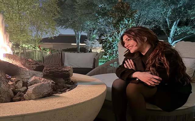 24 سالہ بھارتی اداکارہ اور ڈاکٹر  3 بچوں کی ’بن بیاہی ماں‘ کیسے بنی ؟