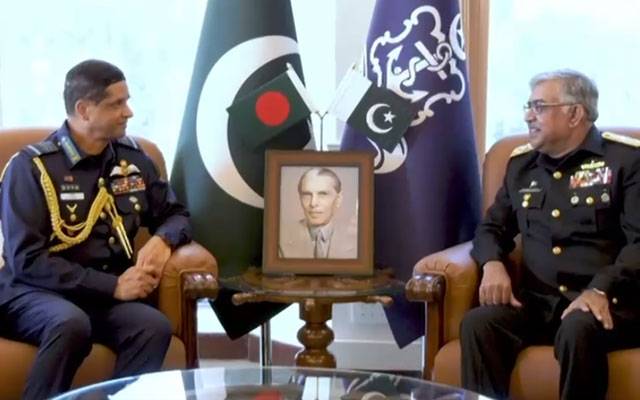 بنگلہ دیشی ایئر چیف کی نیول چیف سے ملاقات، دوطرفہ دفاعی تعاون پر تبادلہ خیال
