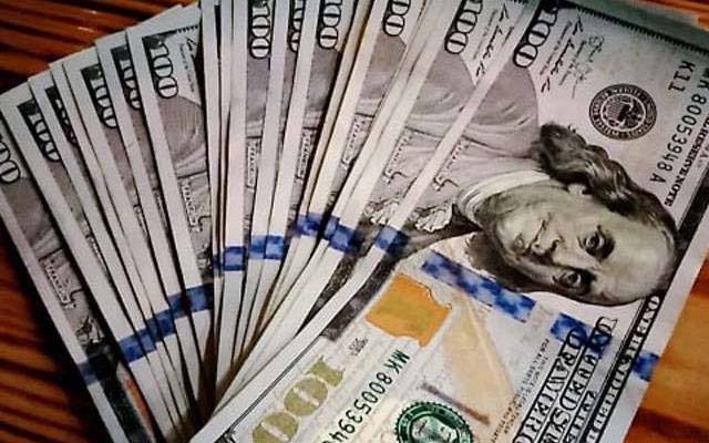 ڈالر کی قیمت میں کمی 