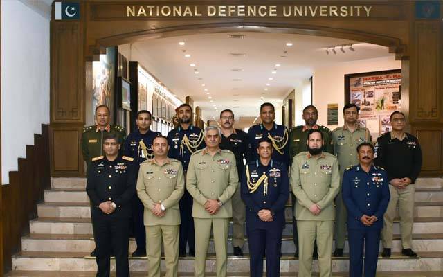 بنگلہ دیش ایئر فورس کے سربراہ کا نیشنل ڈیفنس یونیورسٹی کا دورہ ،لیفٹیننٹ جنرل بابر افتخار سے ملاقات