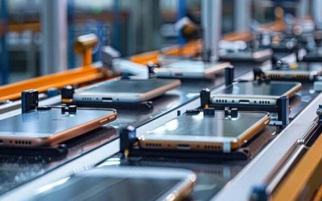 لاہور ؛ سیکنڈ ہینڈ موبائل فونز کے خریدار ہوشیار