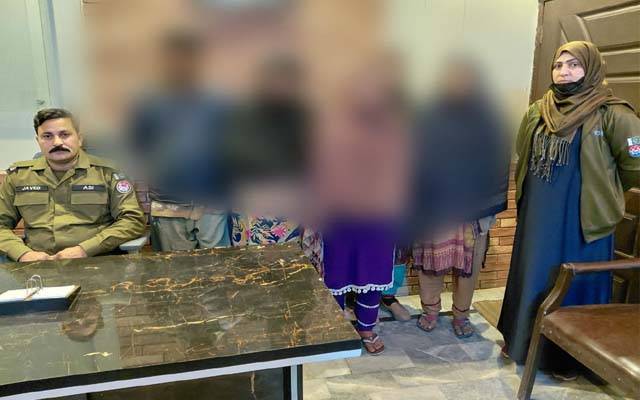 شاہدرہ ٹاؤن ،نقب زنی کی واردات میں مطلوب 4 رکنی اشتہاری گروہ گرفتار