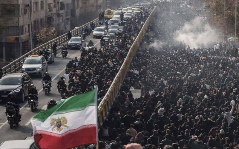 ایران میں پُرتشدد مظاہرے بے قابو، کئی شہروں میں توڑ پھوڑ ، 217 افراد ہلاک،2500گرفتار  