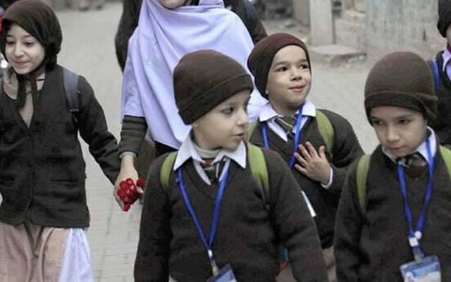 سردی میں اضافہ مگر سکول کھلے رہیں گے؛وزیر تعلیم سندھ کا بڑا فیصلہ سامنے آگیا 