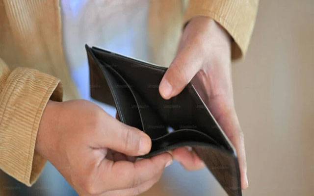 پاکستانی عوام کی تنخواہ (آمدنی) آتے ہی کہاں غائب ہو جاتی ہے؟