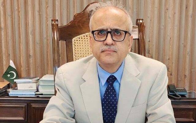 ڈی جی ڈیٹ مینجمنٹ آفس عہدے سے مستعفی ؛ وزیر اعظم نے استعفیٰ منظور کرلیا 