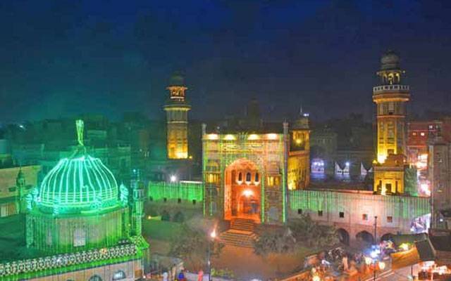  شبِ معراج آج مذہبی عقیدت و احترام کے ساتھ منائی جائے گی