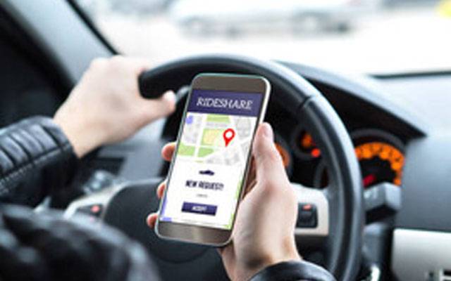  آن لائن رائیڈ ہیلنگ سروسز کو پہلی بار باقاعدہ قانونی دائرے میں لانے کا فیصلہ
