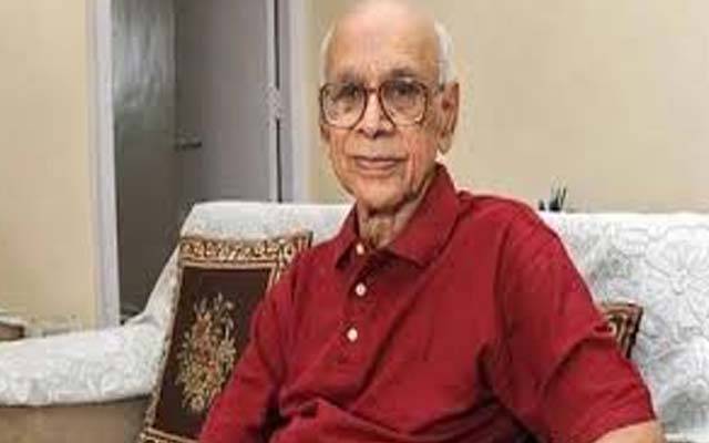 وہ کونسا بالر تھا جس نے لگاتار 21 میڈن اوور کرکے عالمی ریکارڈ بنایا ؟