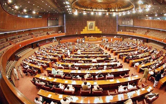 نشے کی حالت میں ڈرائیونگ ؛ سخت سزا کا بل پیش 
