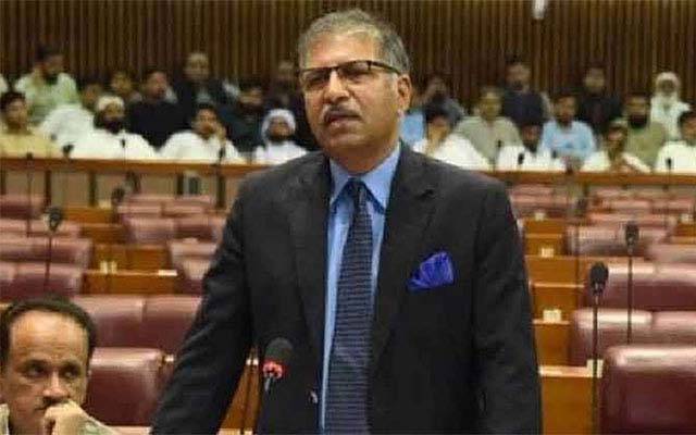 ملک پر اس وقت 80 ٹریلین روپے کا قرض ہے؛سینیٹر علی ظفر