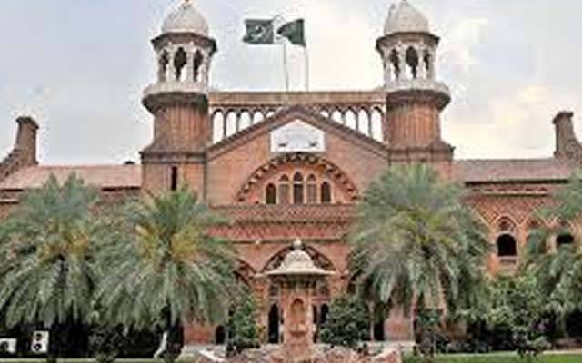 16 سال سے کم عمر بچوں کے سوشل میڈیا استعمال پر پابندی کی درخواست دائر