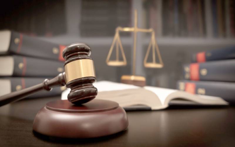 سپر ٹیکس کیس؛ آئینی عدالت نے فیصلہ محفوظ کر لیا