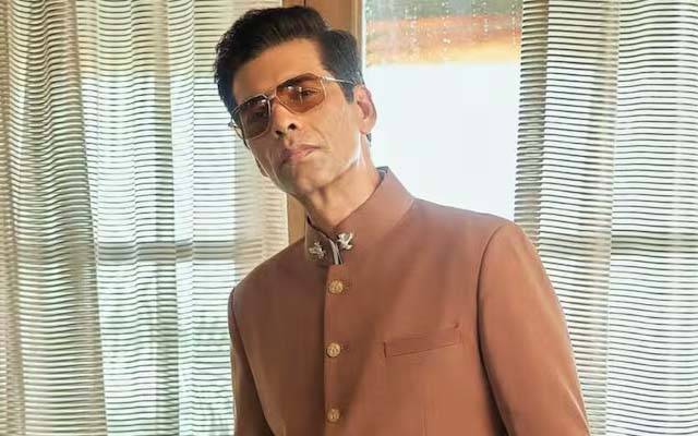 کرن جوہر کا سوشل میڈیا سے علیحدگی کا اعلان،مداح حیران 