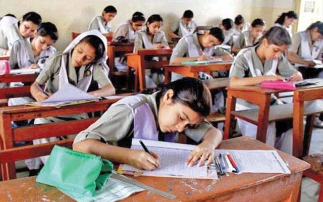 آٹھویں جماعت کے بورڈ امتحانات، فنڈز نہ ملنے پر بڑا فیصلہ زیر غور