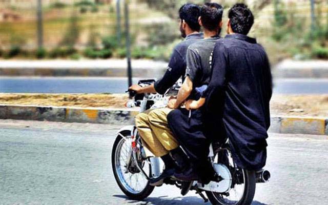 16سے18سال کےنوجوانوں کوموٹرسائیکل چلانےکی اجازت