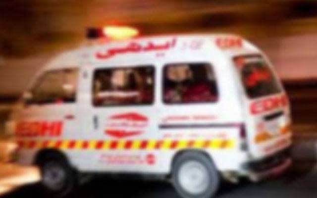 کراچی؛ نجی سکول کی وین میں آگ بھڑک اُٹھی، 5 بچے زخمی