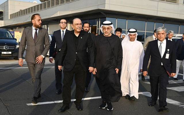 صدر آصف علی زرداری متحدہ عرب امارات کا 4 روزہ سرکاری دورہ مکمل کر کے وطن روانہ