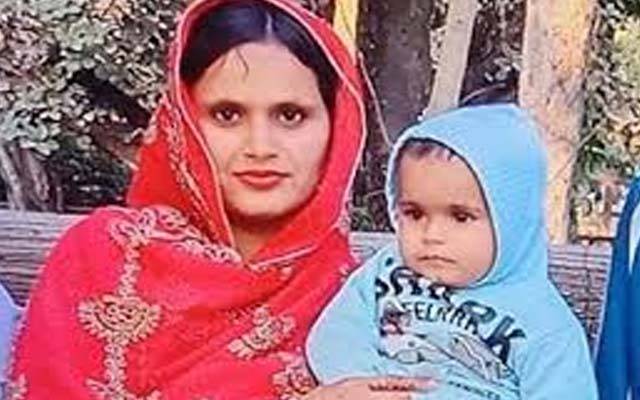 سانحہ بھاٹی گیٹ، متوفی خاتون کے والد سے سادہ کاغذ پر انگوٹھا لگوانےپر پولیس کا موقف آگیا 