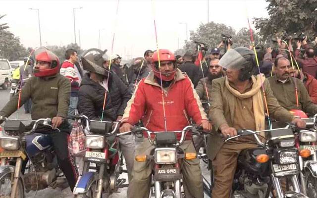 غیر قانونی پتنگ بازی کیخلاف ٹیمیں تشکیل، بغیر حفاظتی راڈ موٹرسائیکل چلانے والے بھی خبردار 