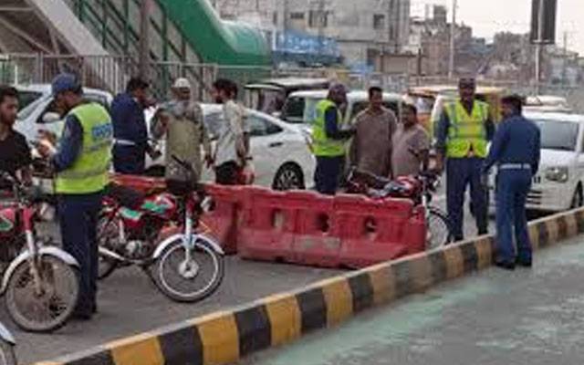 سٹی ٹریفک پولیس کی بغیرسیفٹی راڈزموٹرسائیکل سواروں کیلئے رعایت