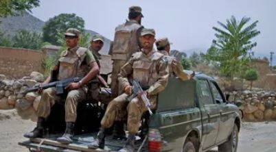 دہشتگرد حملوں کے بعد کوئٹہ میں سیکیورٹی ہائی الرٹ، ریڈ زون سیل