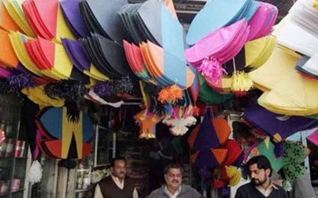 پنجاب حکومت نے پتنگوں اور ڈور کی کمی کا مسئلہ حل کردیا 