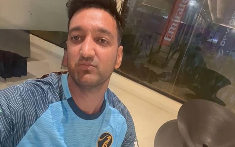 ٹی 20 ورلڈکپ: پاکستانی نژاد اماراتی کرکٹرکو ٹیم منیجمنٹ نے بھارت سے واپس بھجوادیا