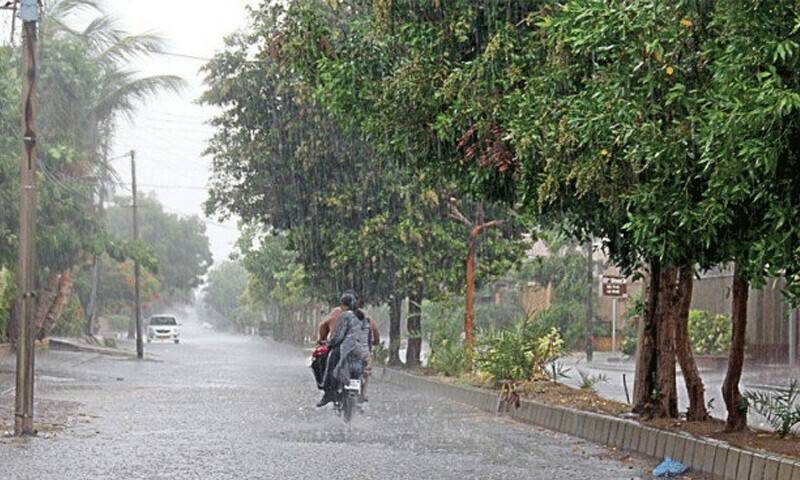 کراچی میں رمضان المبارک کے آغاز میں بارش ! بڑی پیش گوئی
