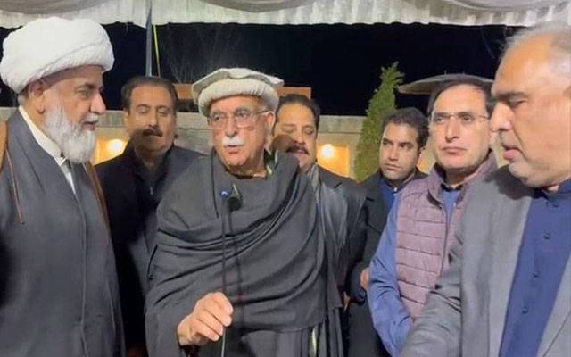 اپوزیشن کا پارلیمنٹ ہاؤس کے باہر دھرنے کا فیصلہ 