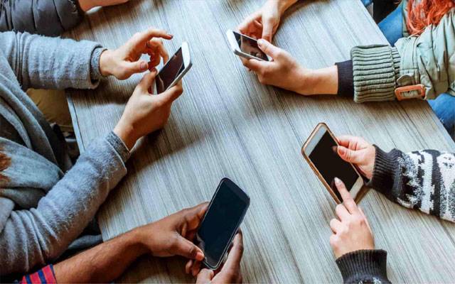طلباء اور اساتذہ کیلئے اہم ہدایت، انڈرائیڈ کا تازہ ترین ورژن لازمی قرار
