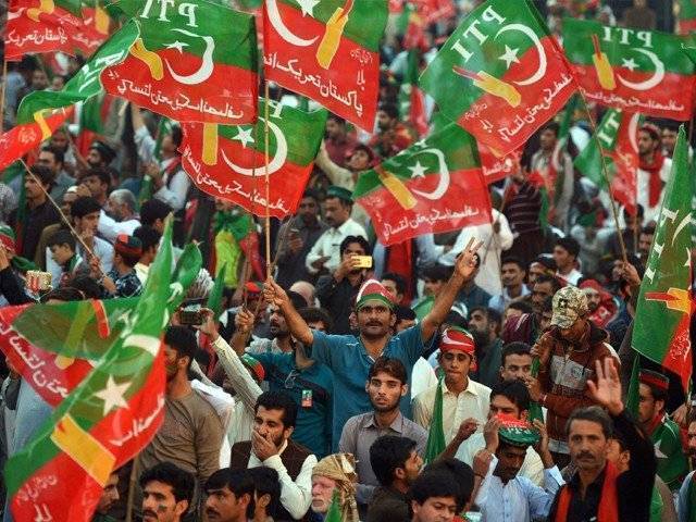 پی ٹی آئی احتجاج؛ پارلیمنٹ کے باہر سیکیورٹی سخت، اراکین اسمبلی کو بھی روک لیا گیا
