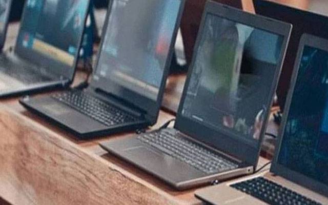 طلبہ کو لیپ ٹاپ دینے کا اعلان