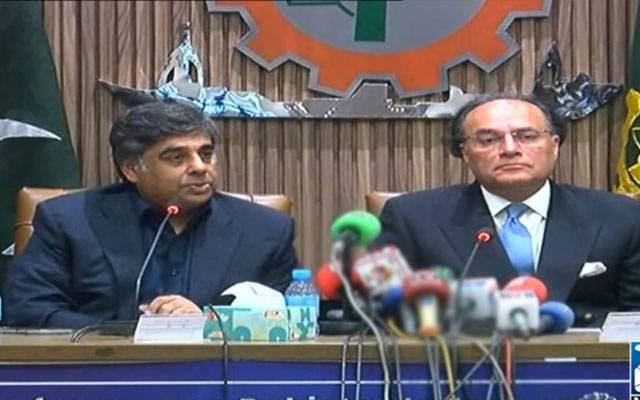 گوہر اعجاز نے ملکی معیشت کو چلانے کیلئے بھاری ٹیکسوں کو کم کرنے کی تجاویز دے دیں