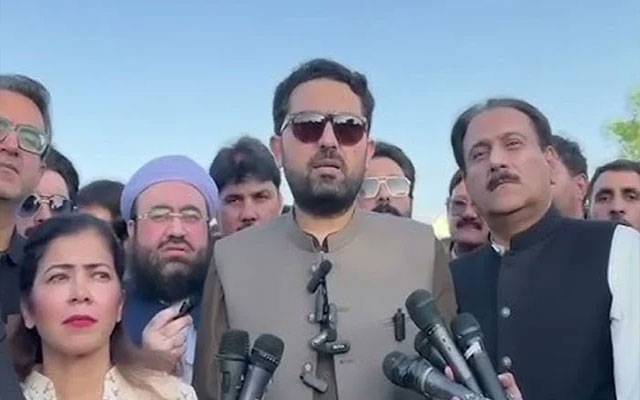 علیمہ آپا بانی کی بہن ہیں، ان کو سیاست میں نہیں گھسیٹنا چاہیے: سہیل آفریدی 