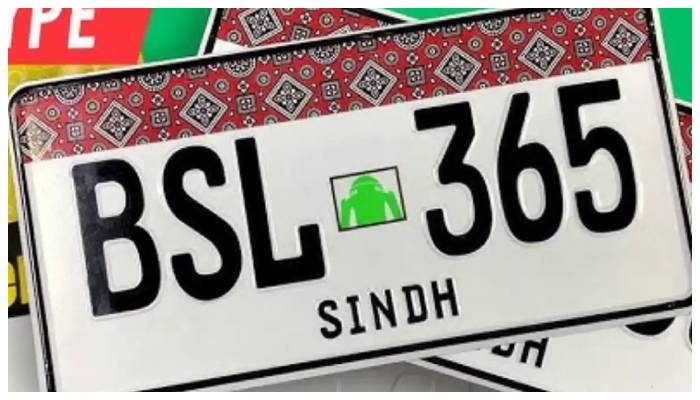 کراچی: پسندیدہ موٹر رجسٹریشن نمبر فیس 20 لاکھ روپے تک مقرر