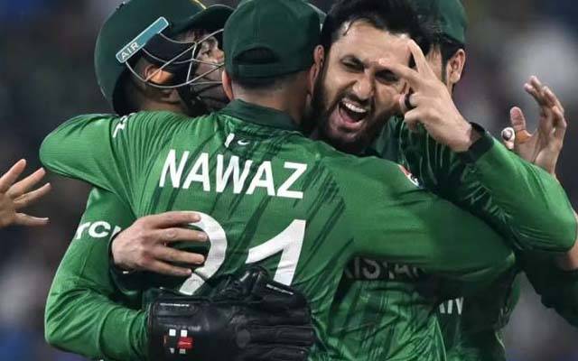 نمیبیا کو 102 رنز سے شکست، ٹی 20 ورلڈکپ میں پاکستان کی رنز کے اعتبار سے سب سے بڑی فتح