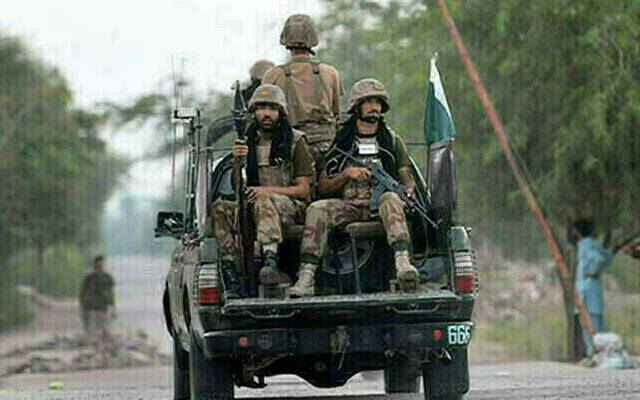سکیورٹی فورسز کا لکی مروت میں انٹیلی جنس بیسڈ آپریشن، 4 دہشتگرد واصلِ جہنم 