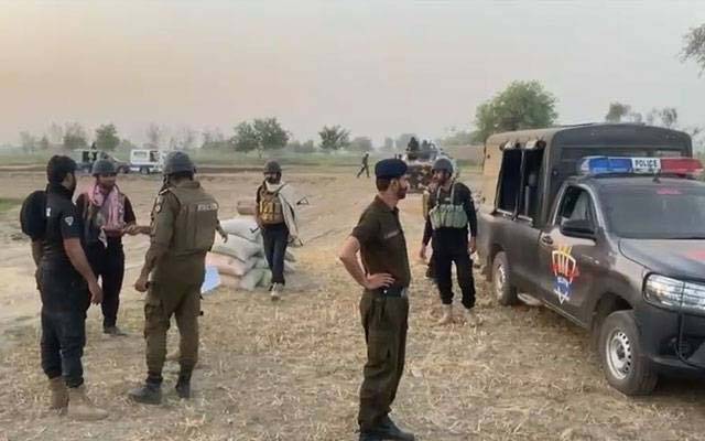 روجھان؛کچے کے مزید 12 اشتہاری ڈاکوؤں نے سرنڈر کردیا 