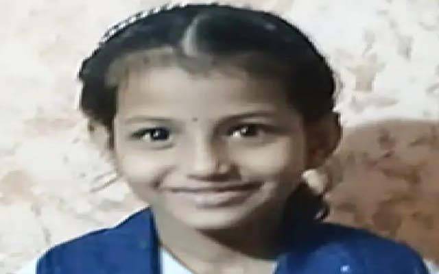لوڈو کھیلتے8 سالہ بچی نے سکہ کھا لیا، گلا بند ہونے سے دم توڑ گئی