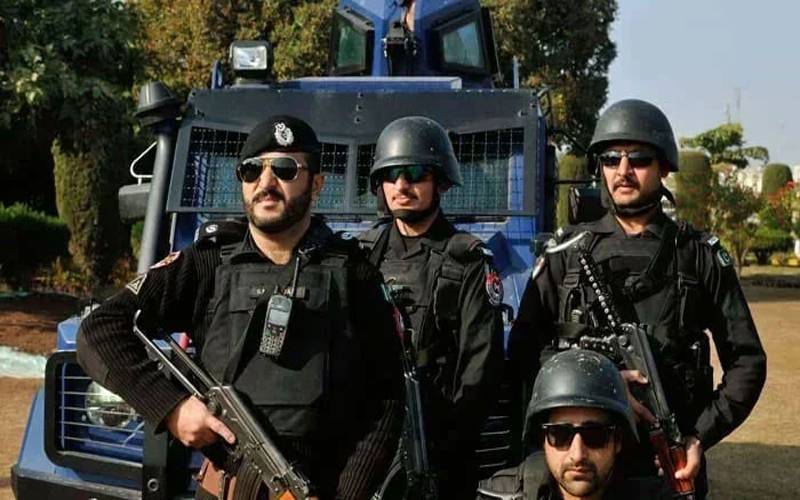 کوہاٹ: دہشتگرد حملے میں ڈی ایس پی سمیت 3 اہلکار شہید 