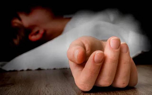 سوتیلے بھائی نے روزے دار حاملہ بہن کو گلا دبا کر قتل کر دیا