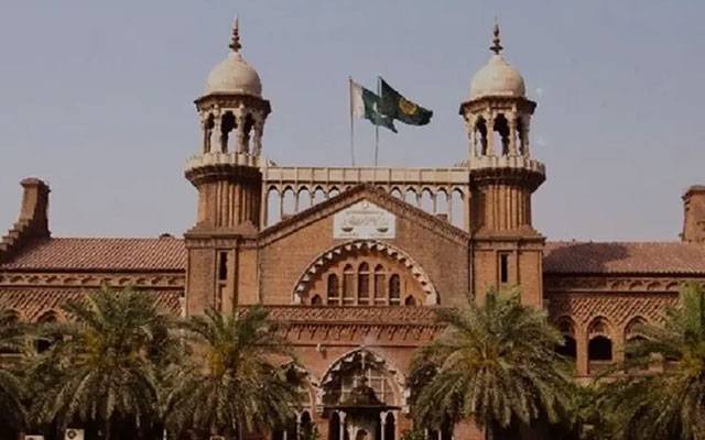 لاہور ہائیکورٹ میں چیف سیکرٹری کی آمد، چیف جسٹس سے ملاقات