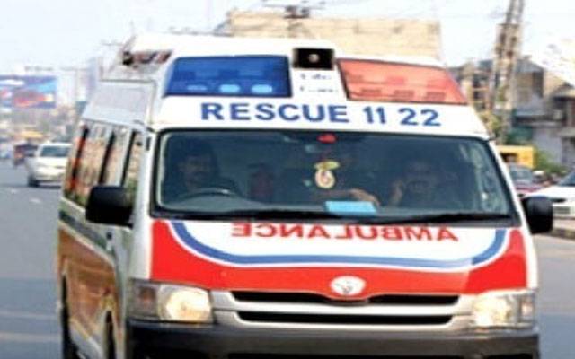 پنجاب ٹریفک پولیس کے دو وارڈنز  دوران ڈیوٹی انتقال کر گئے