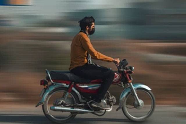 موٹر سائیکل رکھنے والوں کیلئے اہم اعلان