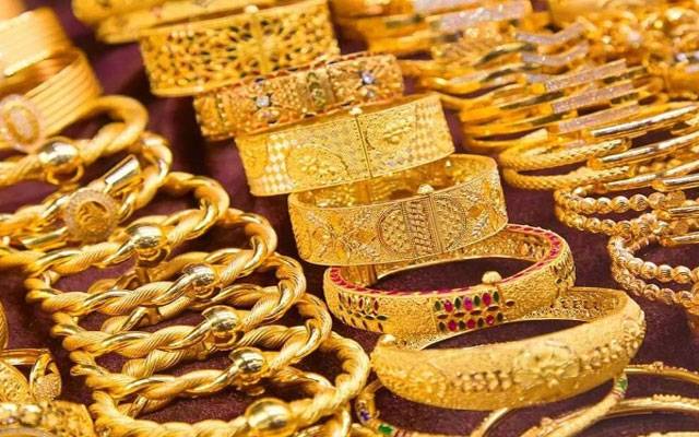 سونے کی قیمت میں استحکام، چاندی کے دام بڑھ گئے 