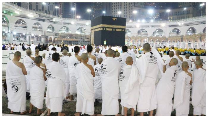 رمضان کے چوتھے روز عمرہ کرنے والوں کی تعداد نے نیا ریکارڈ قائم کردیا