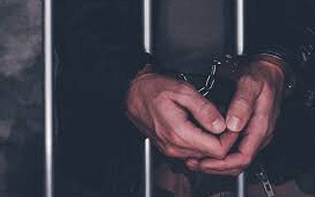 ڈیفنس: شہریوں کے قیمتی موبائل چوری کرنیوالا ملزم گرفتار