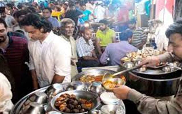 شہر کے مختلف فوڈ پوائنٹس پر شہریوں کا غیر معمولی رش